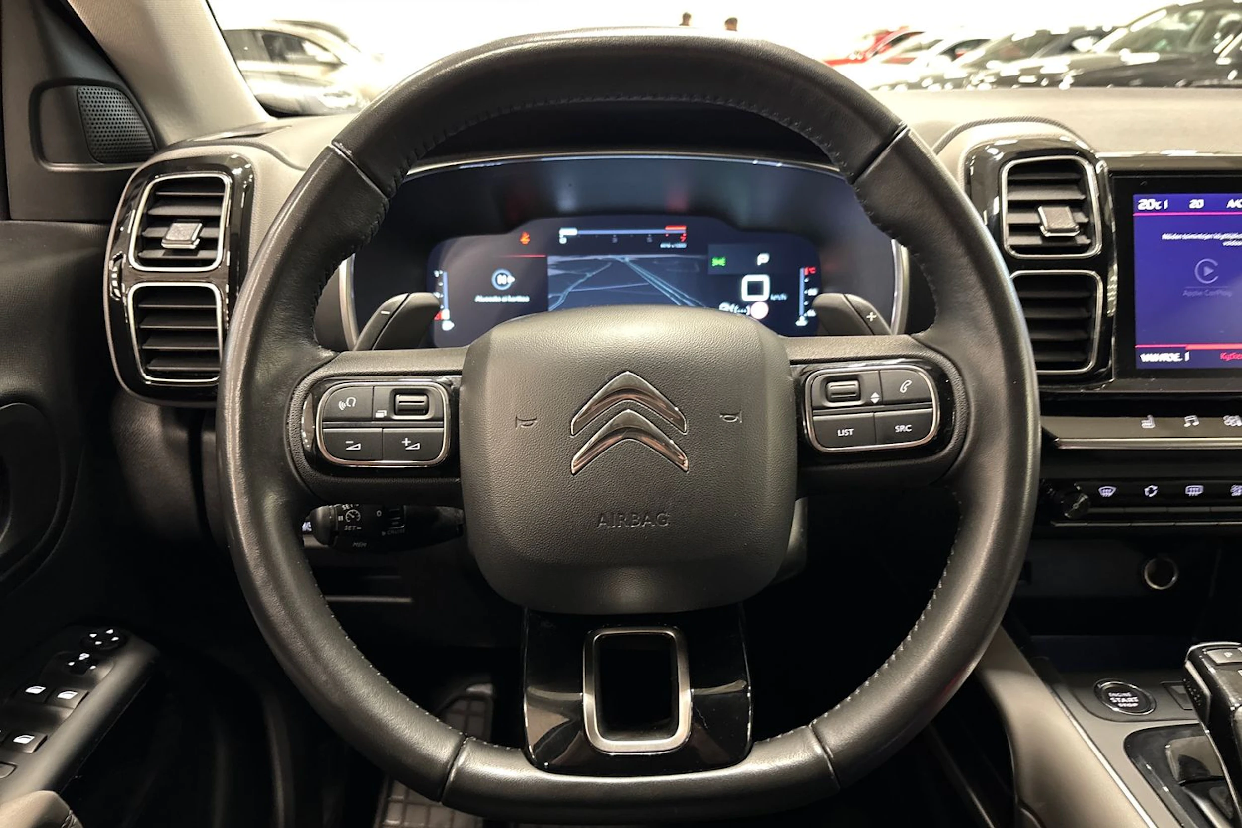 harmaa Citroën C5 Aircross 2020 kuva 13.