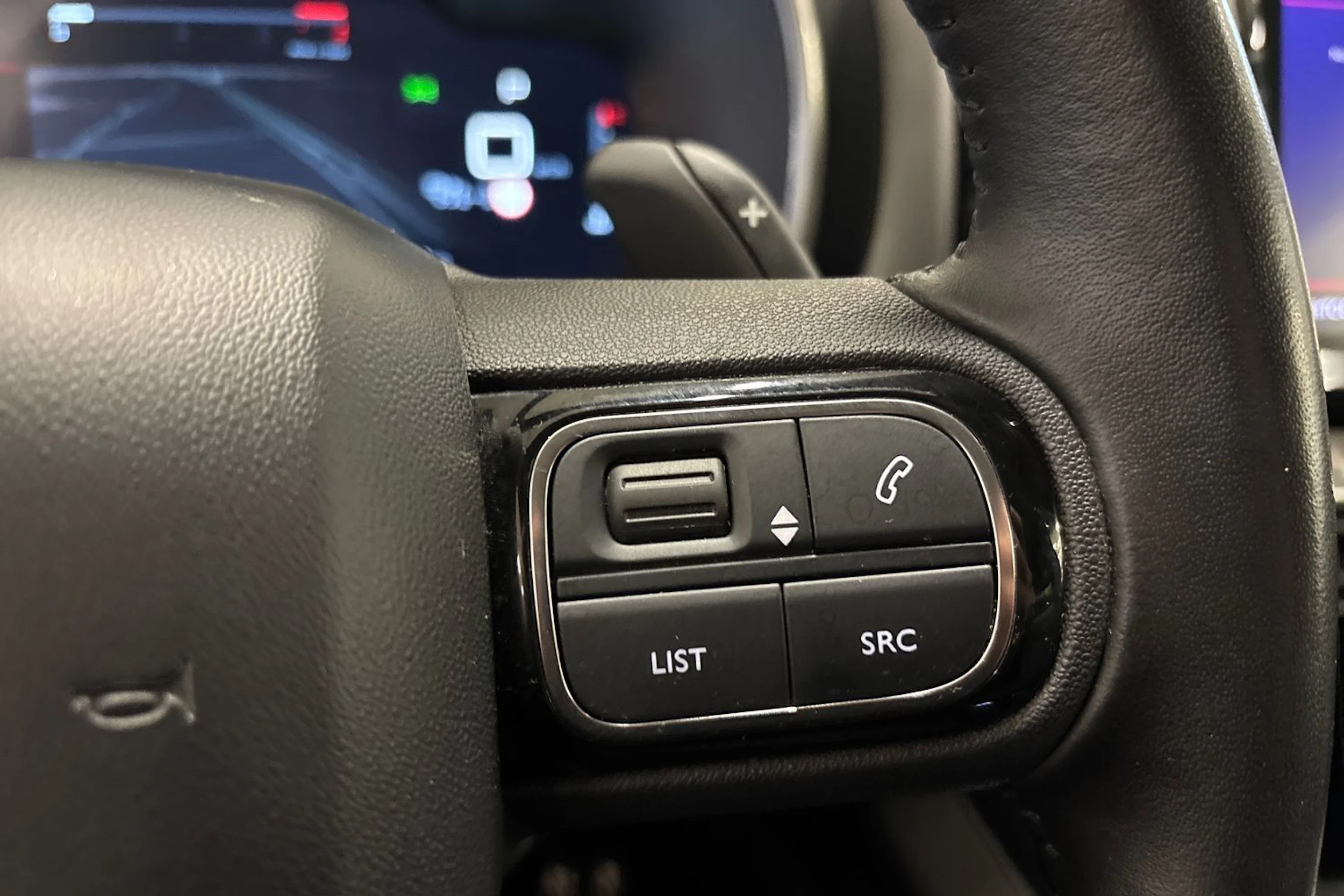 harmaa Citroën C5 Aircross 2020 kuva 14.