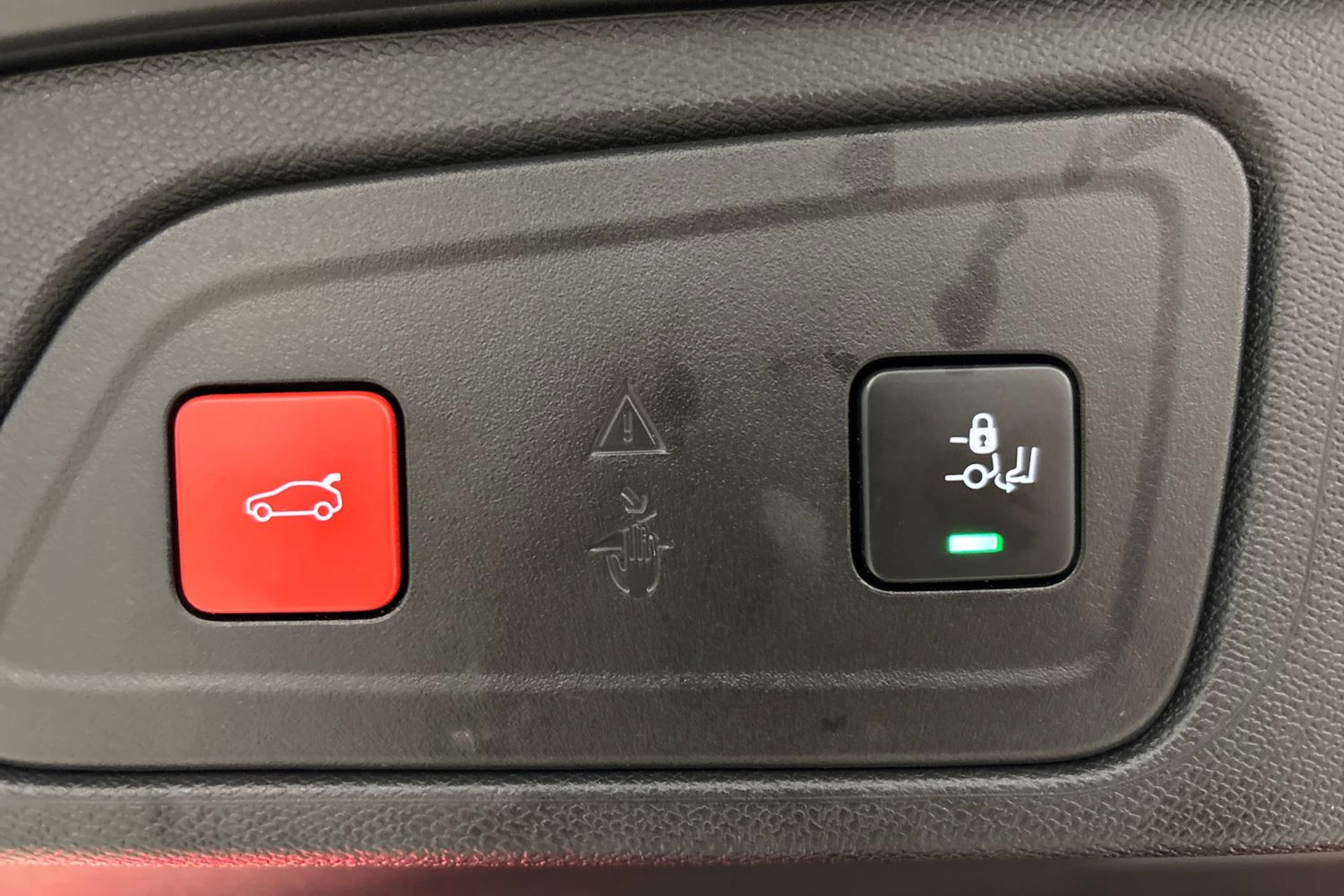harmaa Citroën C5 Aircross 2020 kuva 31.