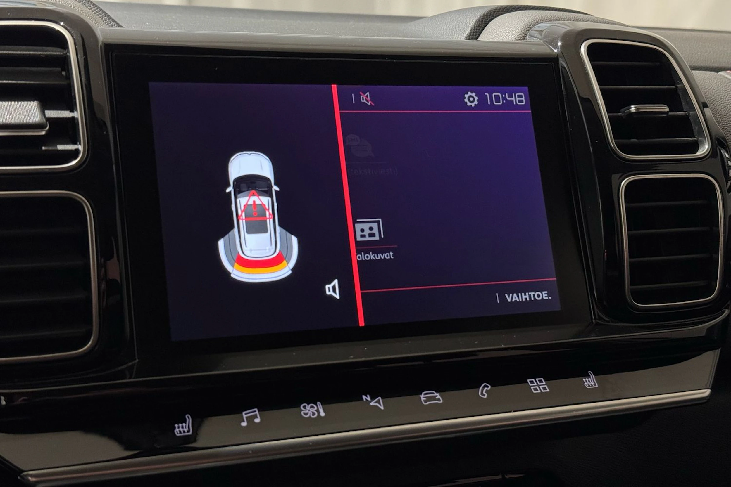 musta Citroën C5 Aircross 2020 kuva 19.