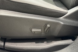 valkoinen Citroën C5 Aircross 2020 kuva 19.