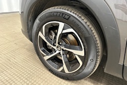 harmaa Citroën C5 Aircross 2021 kuva 11.