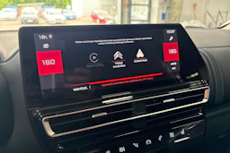 Harmaa Citroën C5 Aircross 2025 kuva 18.