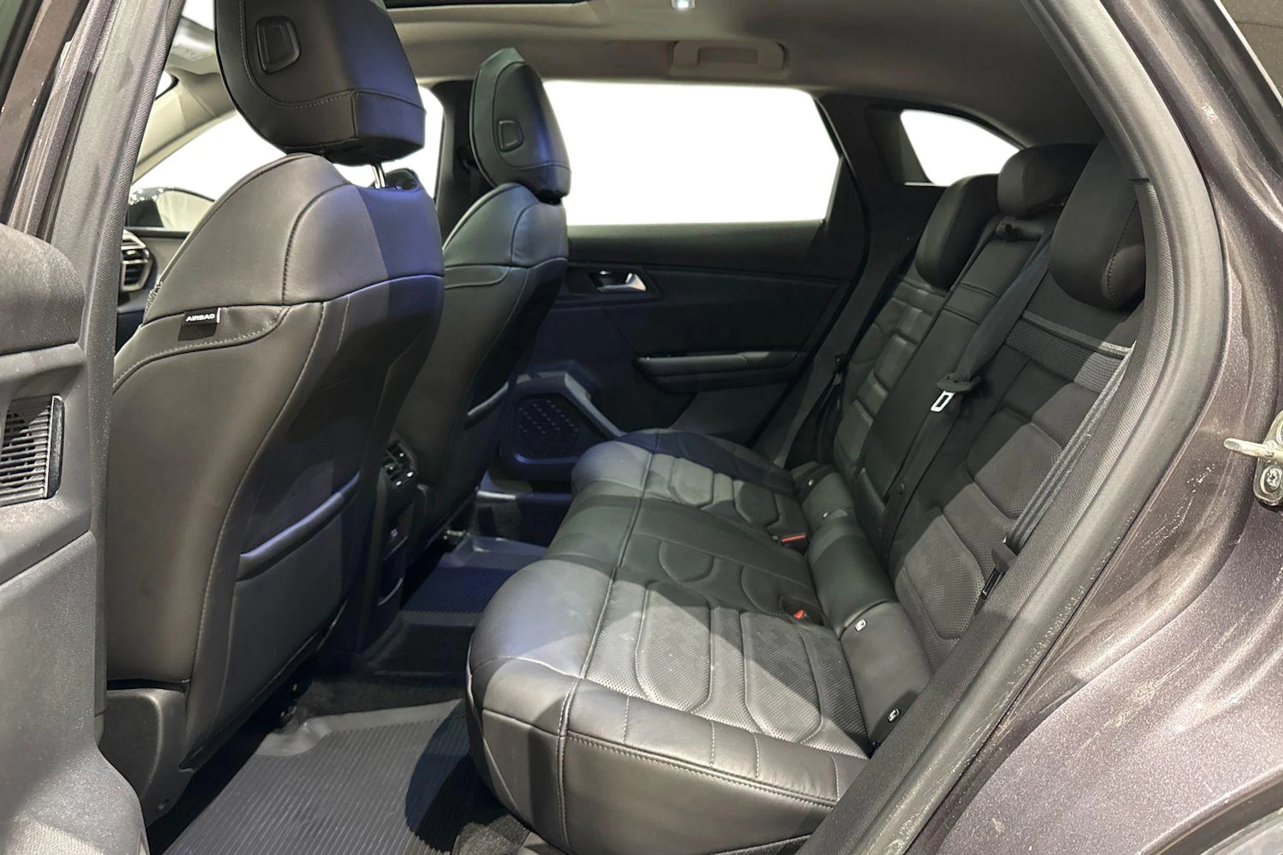harmaa Citroën C5 X 2022 kuva 8.