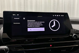 harmaa Citroën C5 X 2022 kuva 28.