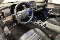 Valkoinen Citroën C5 X 2023 kuva 3.