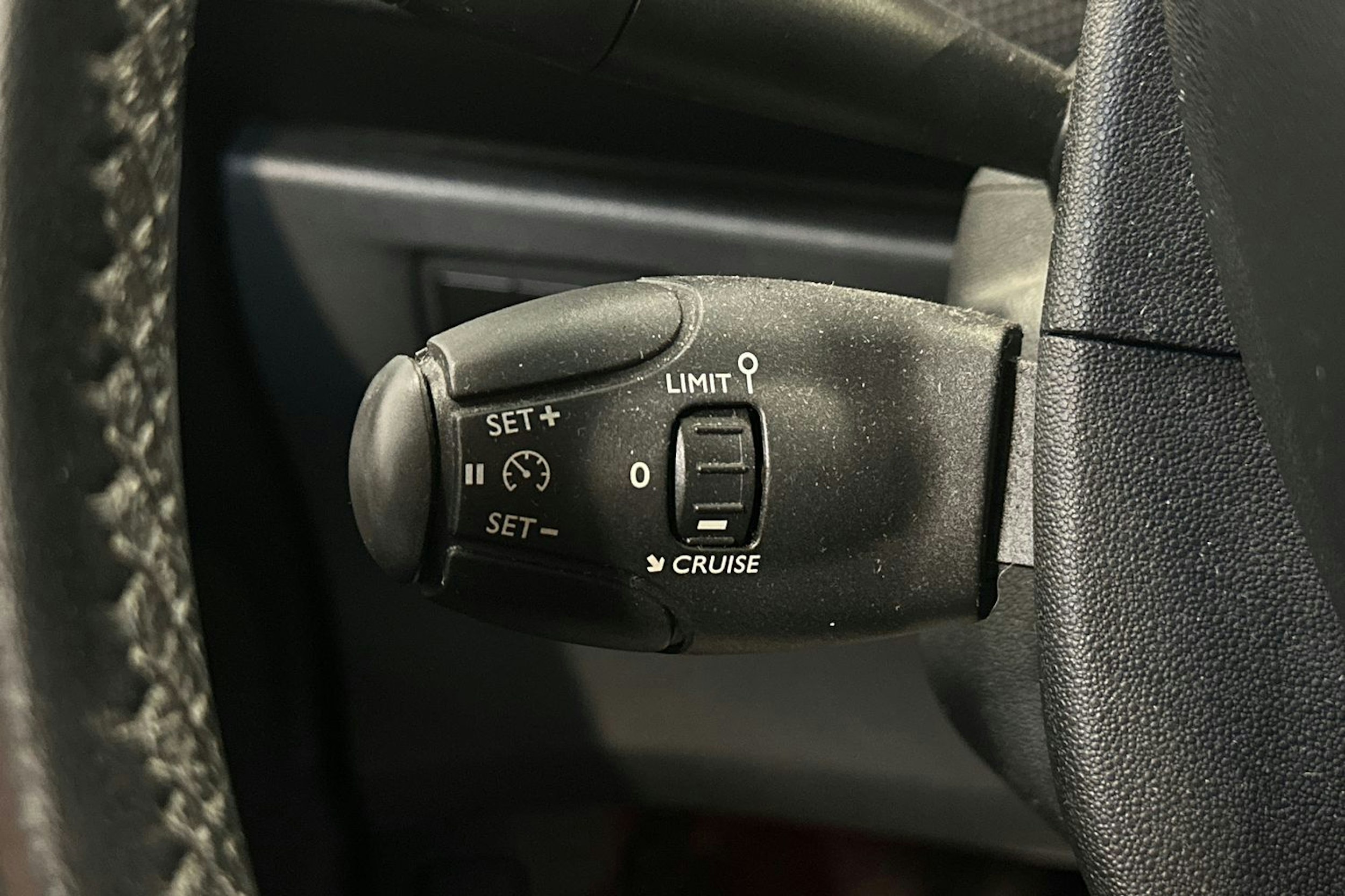 Musta Citroën DS3 2010 kuva 17.
