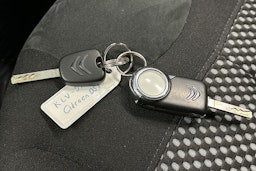 Musta Citroën DS3 2010 kuva 29.
