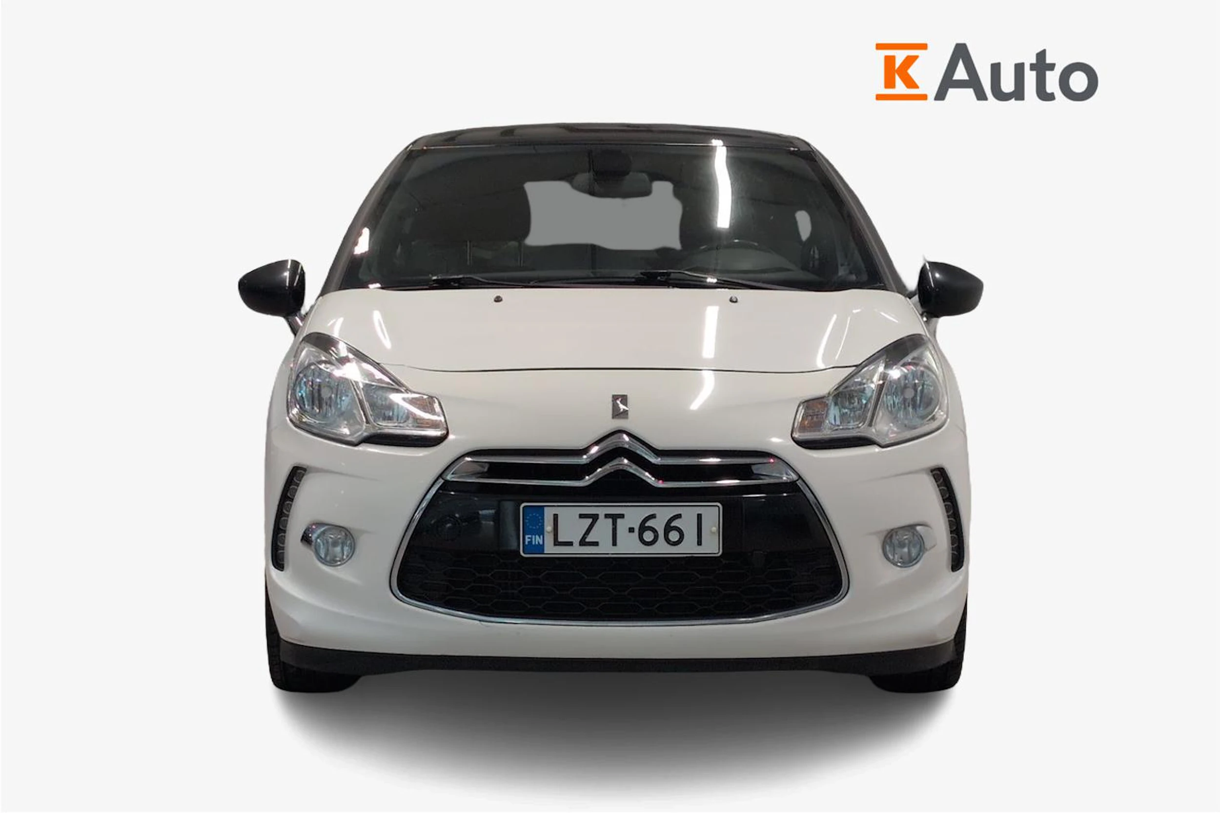 valkoinen Citroën DS3 2011 kuva 4.