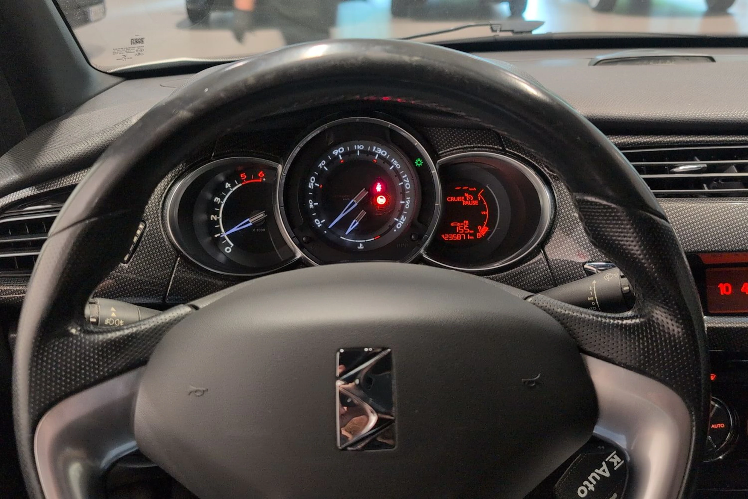 valkoinen Citroën DS3 2011 kuva 11.