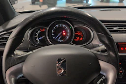 valkoinen Citroën DS3 2011 kuva 11.