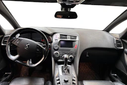Valkoinen Citroën DS5 2012 kuva 9.