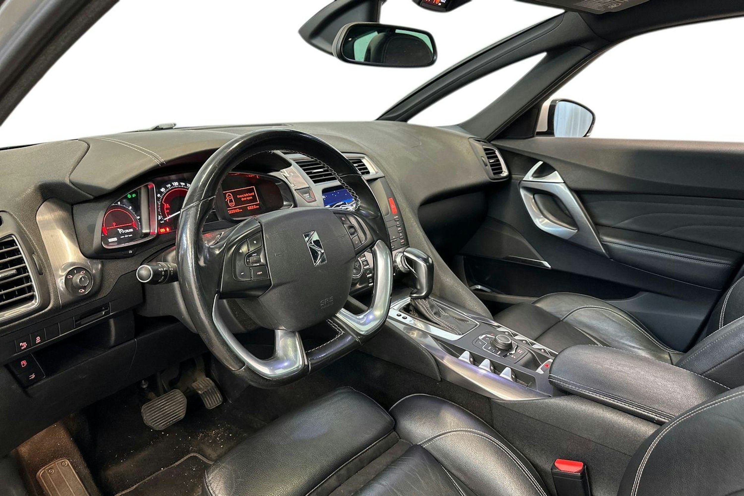 hopea Citroën DS5 2012 kuva 6.