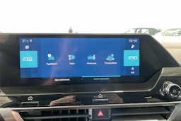 valkoinen Citroën e-C4 X 2022 kuva 25.