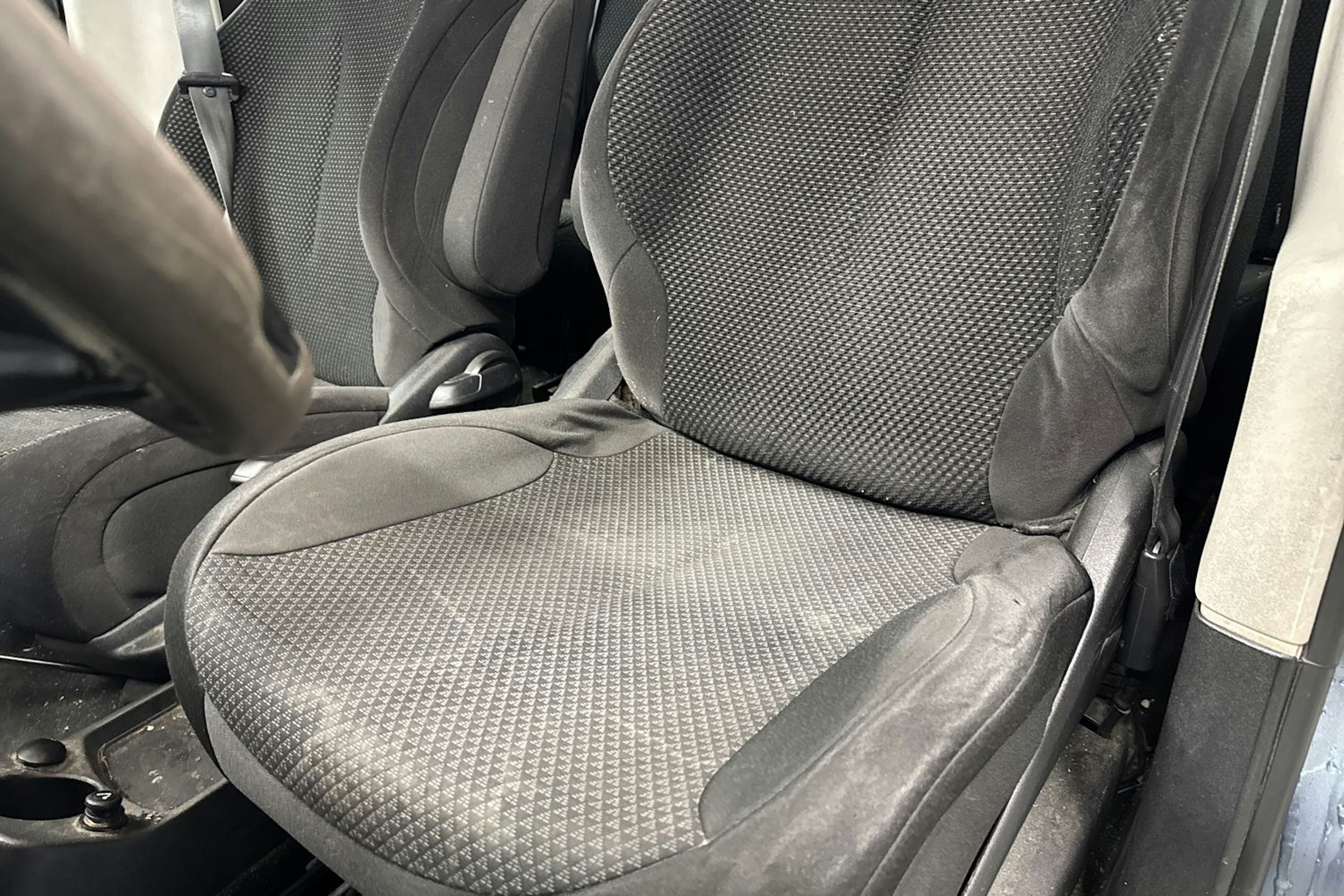 harmaa Citroën Grand C4 Picasso 2008 kuva 25.