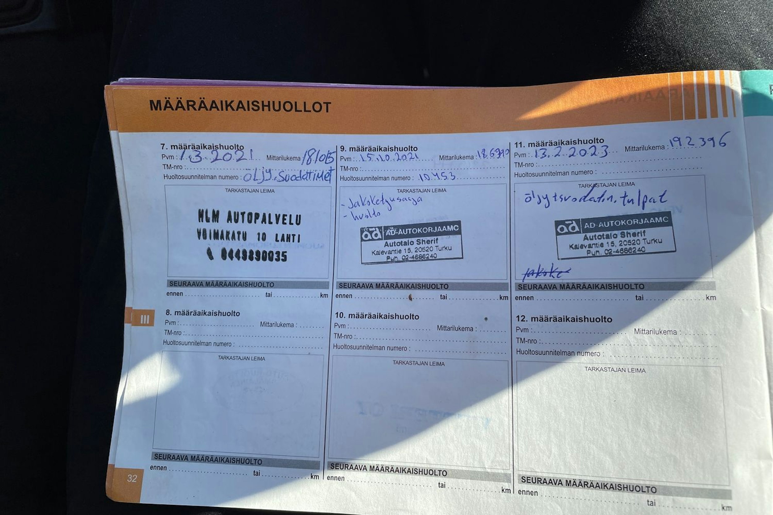 punainen Citroën Grand C4 Picasso 2009 kuva 21.