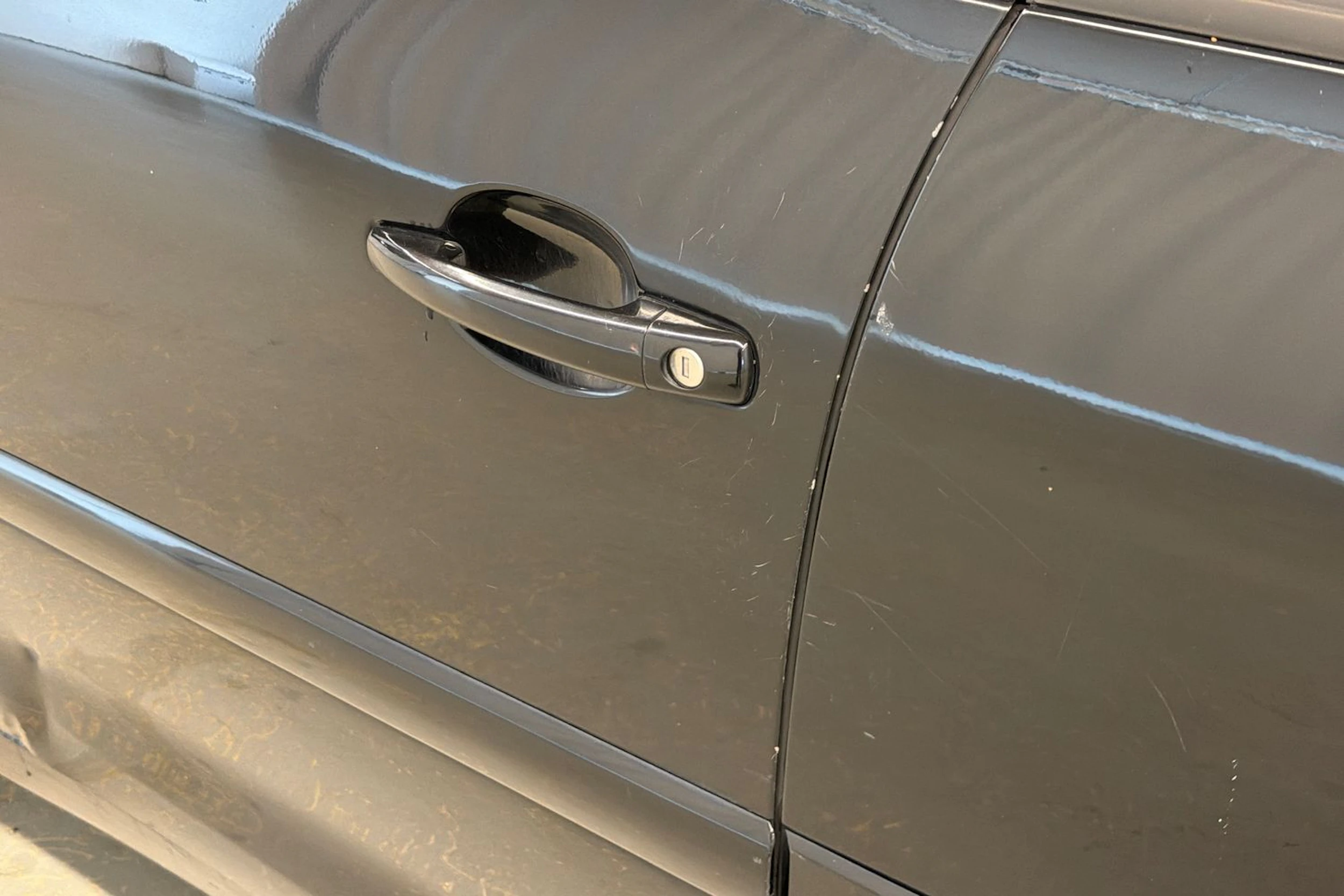 musta Citroën Grand C4 Picasso 2010 kuva 21.