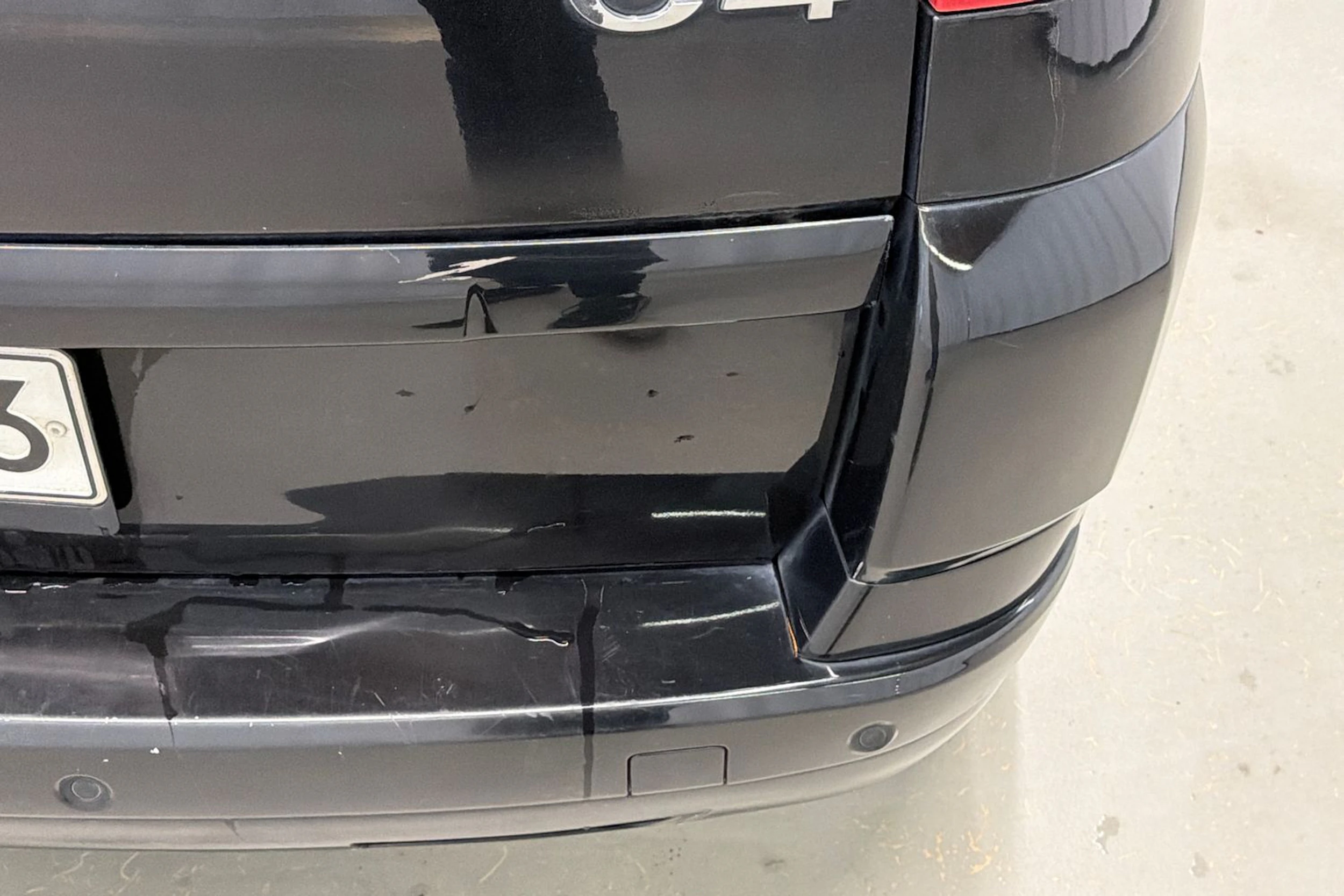 musta Citroën Grand C4 Picasso 2010 kuva 28.