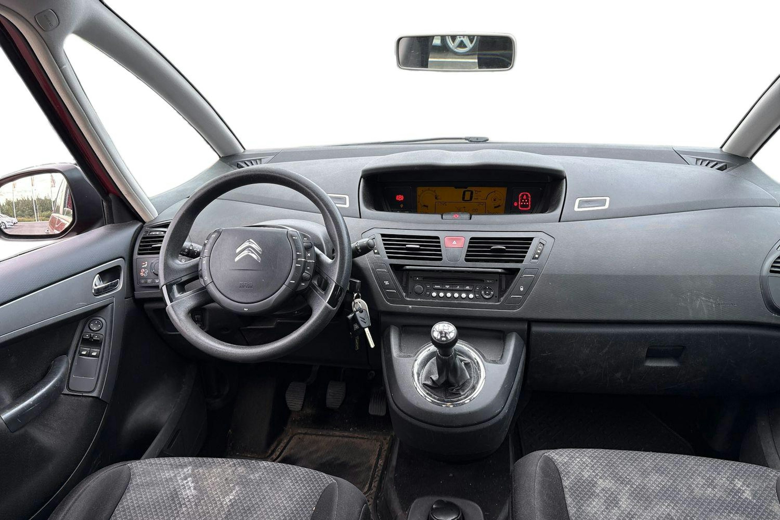 Punainen Citroën Grand C4 Picasso 2012 kuva 7.