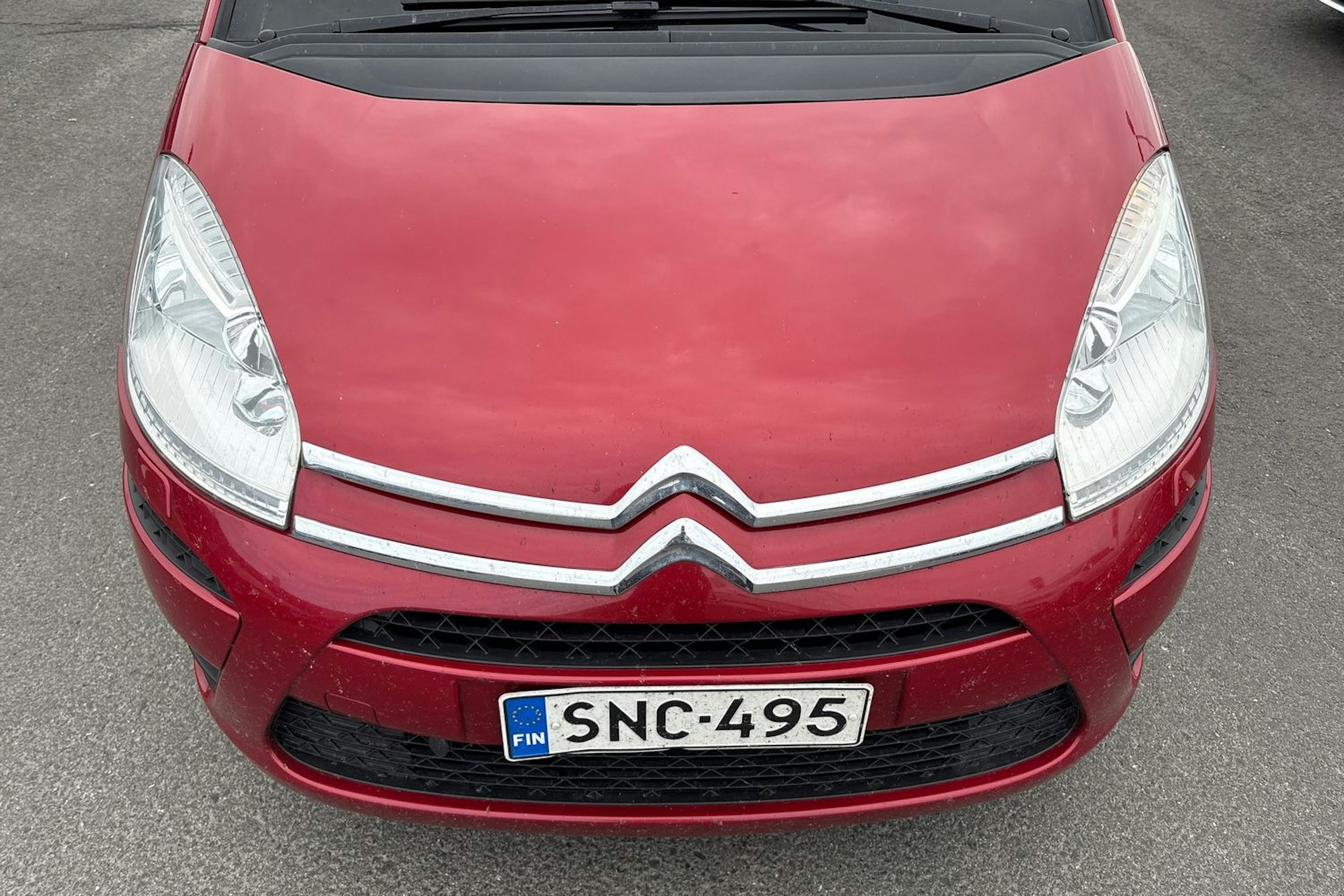 Punainen Citroën Grand C4 Picasso 2012 kuva 16.