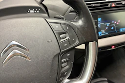 valkoinen Citroën Grand C4 Picasso 2015 kuva 15.