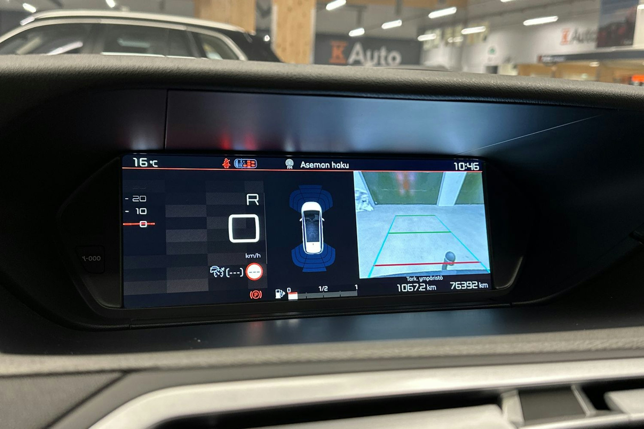 sininen Citroën Grand C4 Spacetourer 2021 kuva 19.