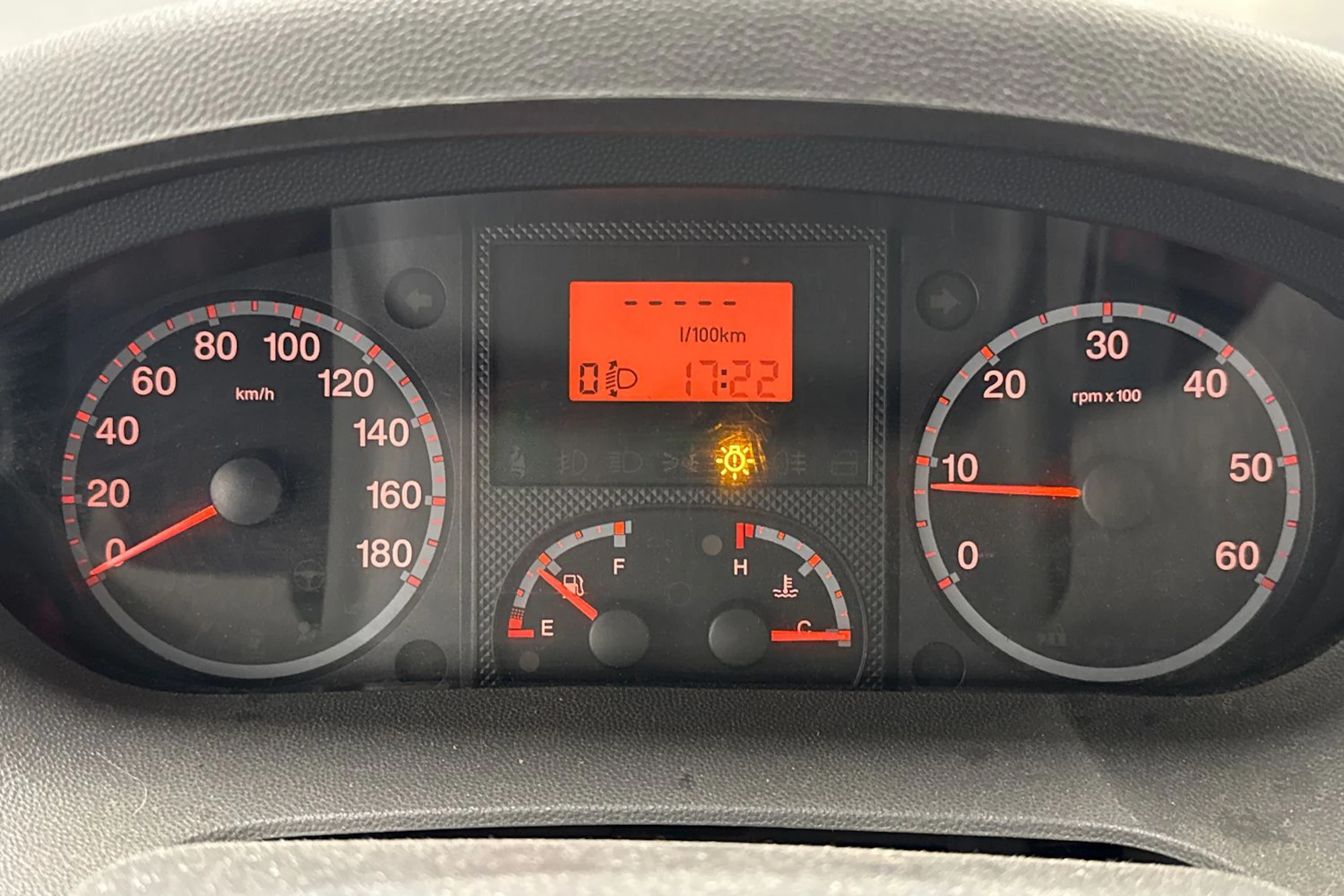 hopea Citroën Jumper 2011 kuva 33.