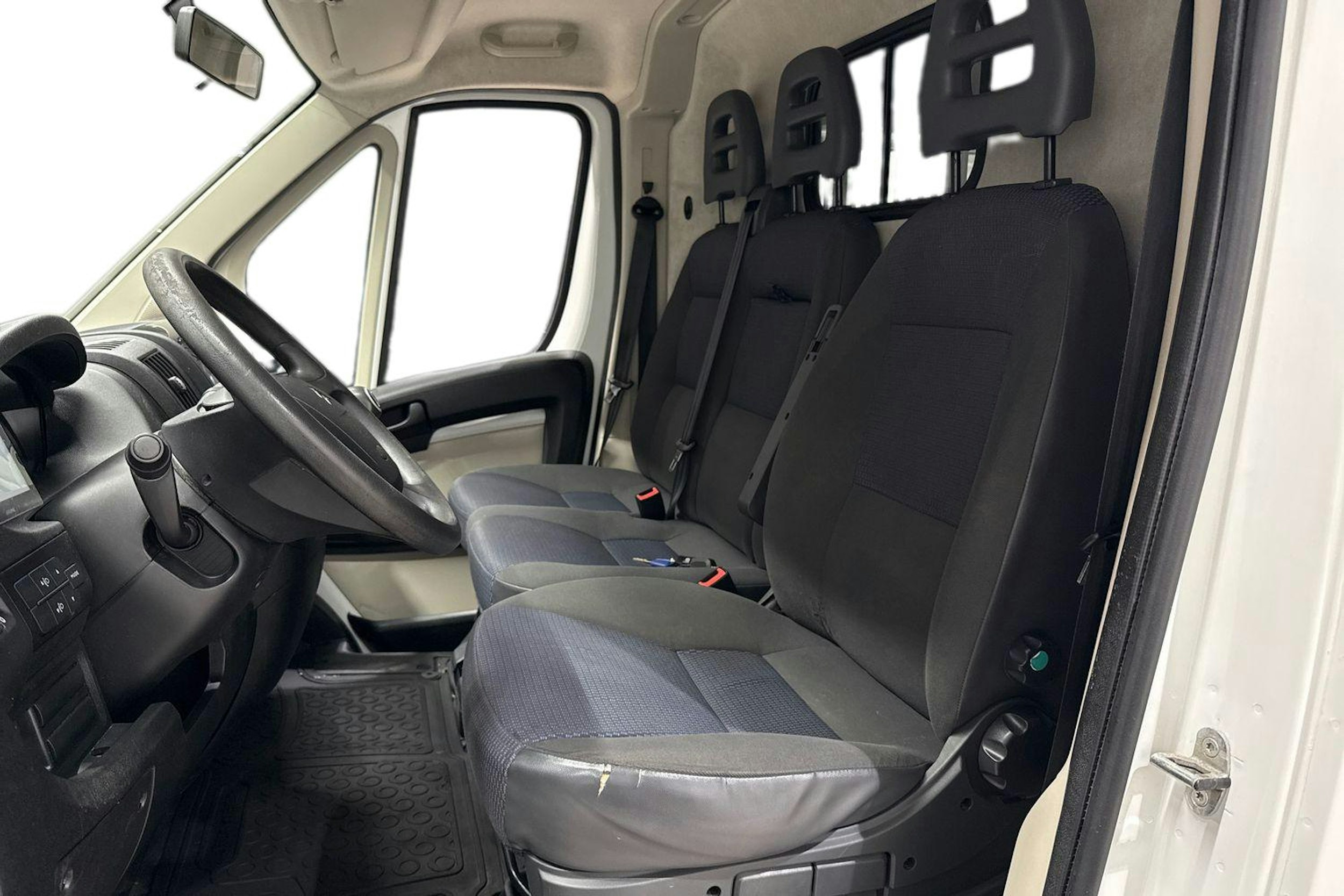 valkoinen Citroën Jumper 2012 kuva 8.