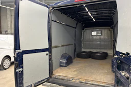 sininen Citroën Jumper 2014 kuva 13.