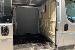 Hopea Citroën Jumper 2016 kuva 13.