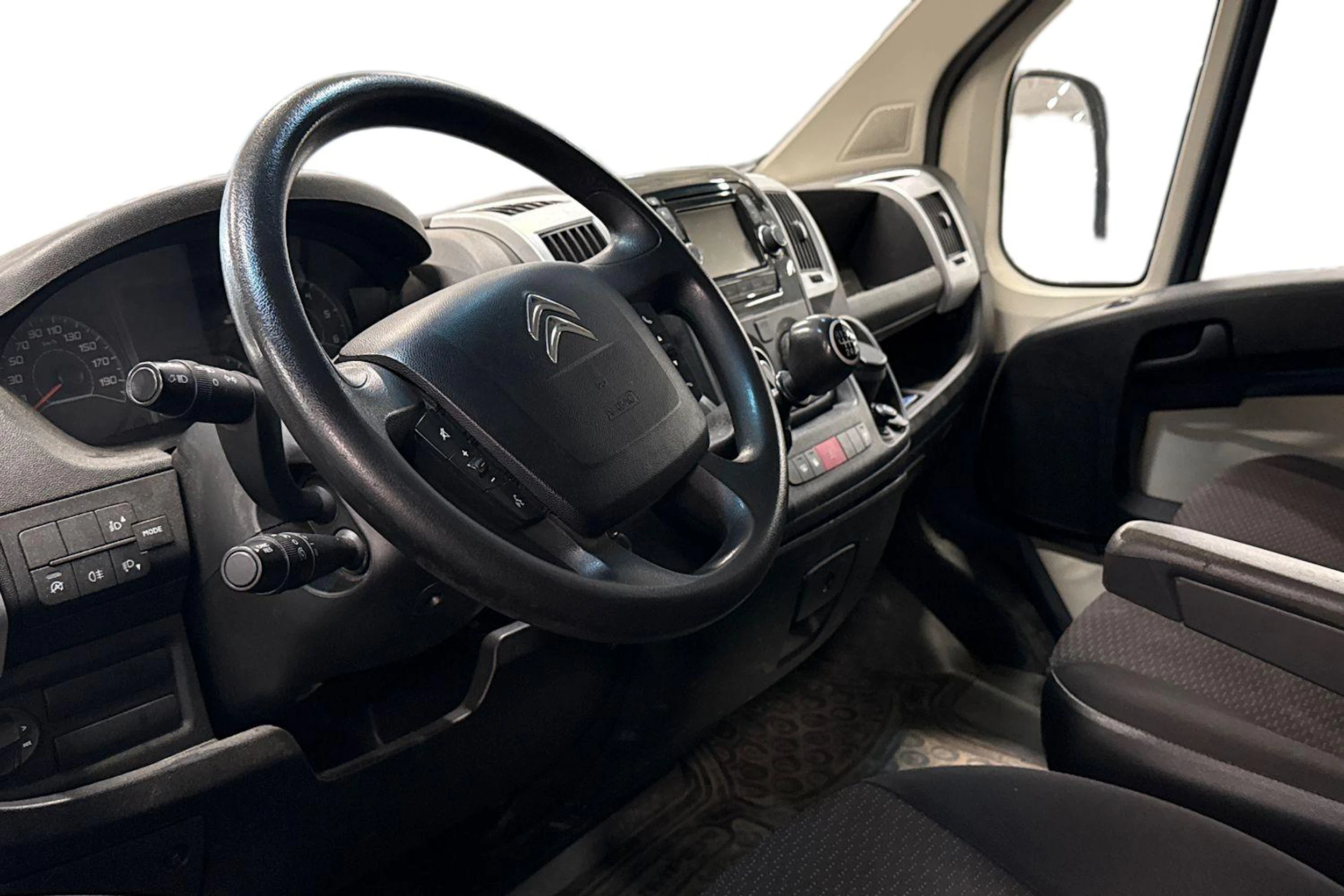 harmaa Citroën Jumper 2017 kuva 3.