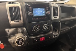 harmaa Citroën Jumper 2017 kuva 10.
