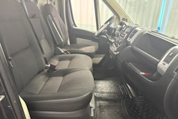harmaa Citroën Jumper 2017 kuva 16.