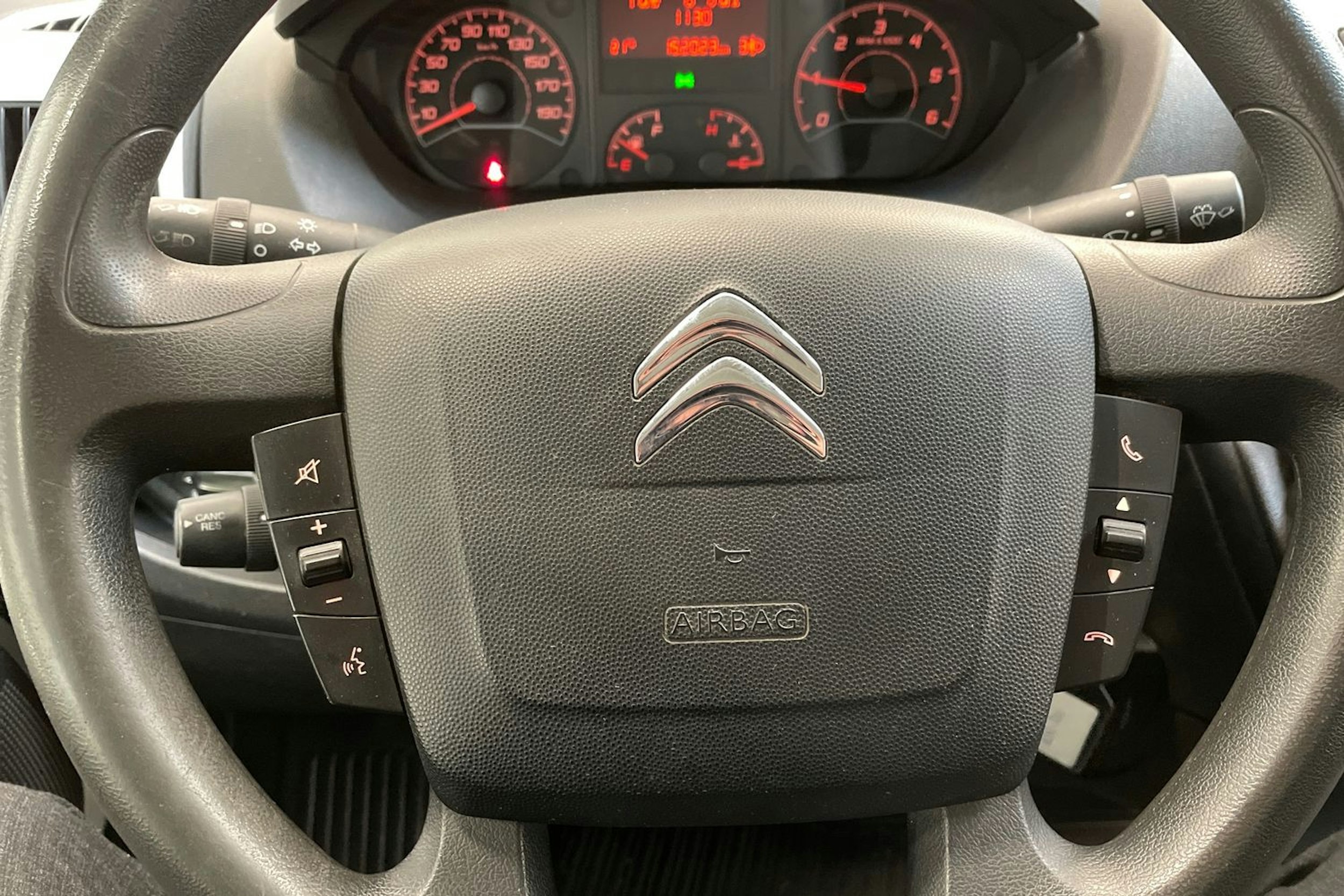 valkoinen Citroën Jumper 2018 kuva 17.