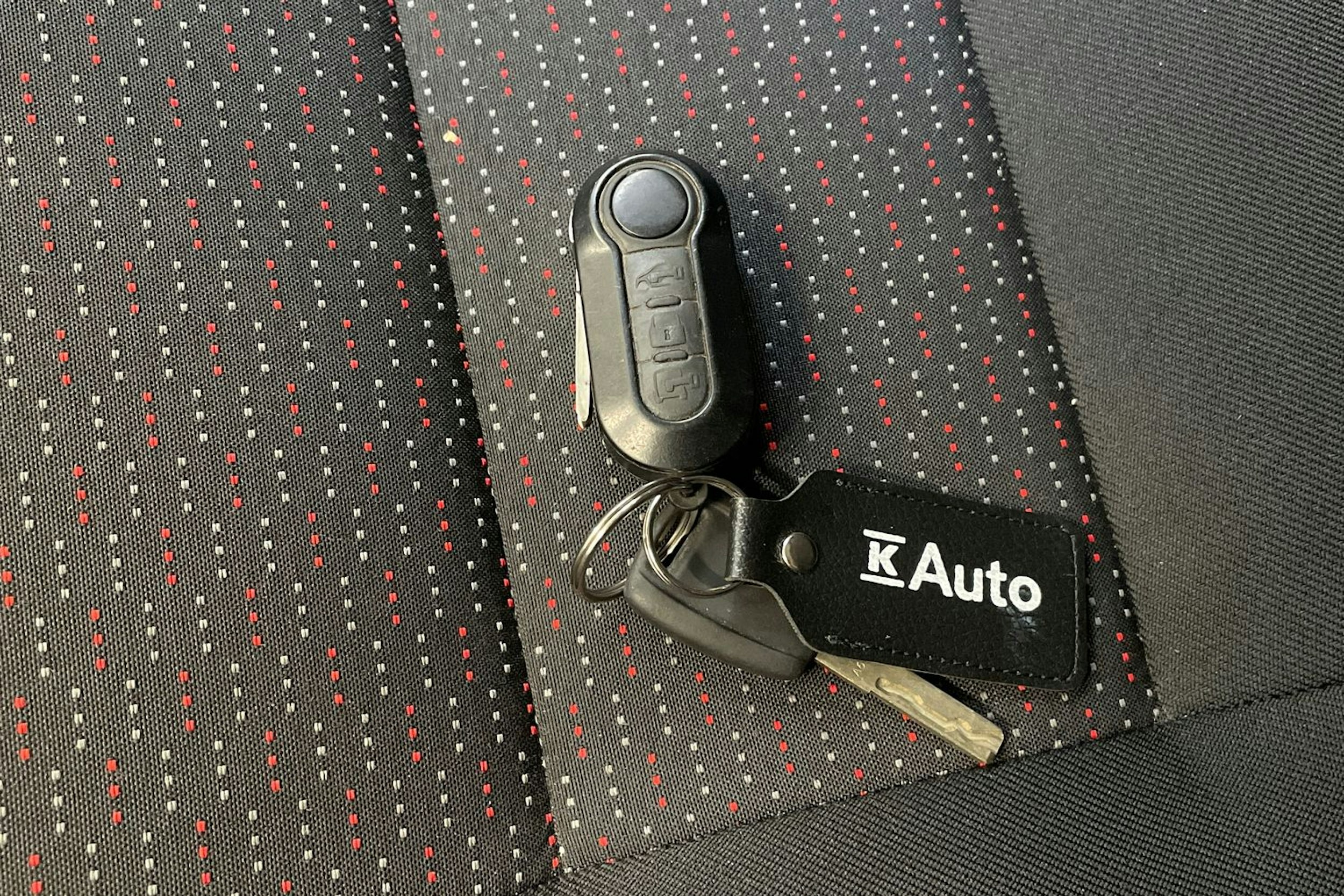 valkoinen Citroën Jumper 2018 kuva 22.