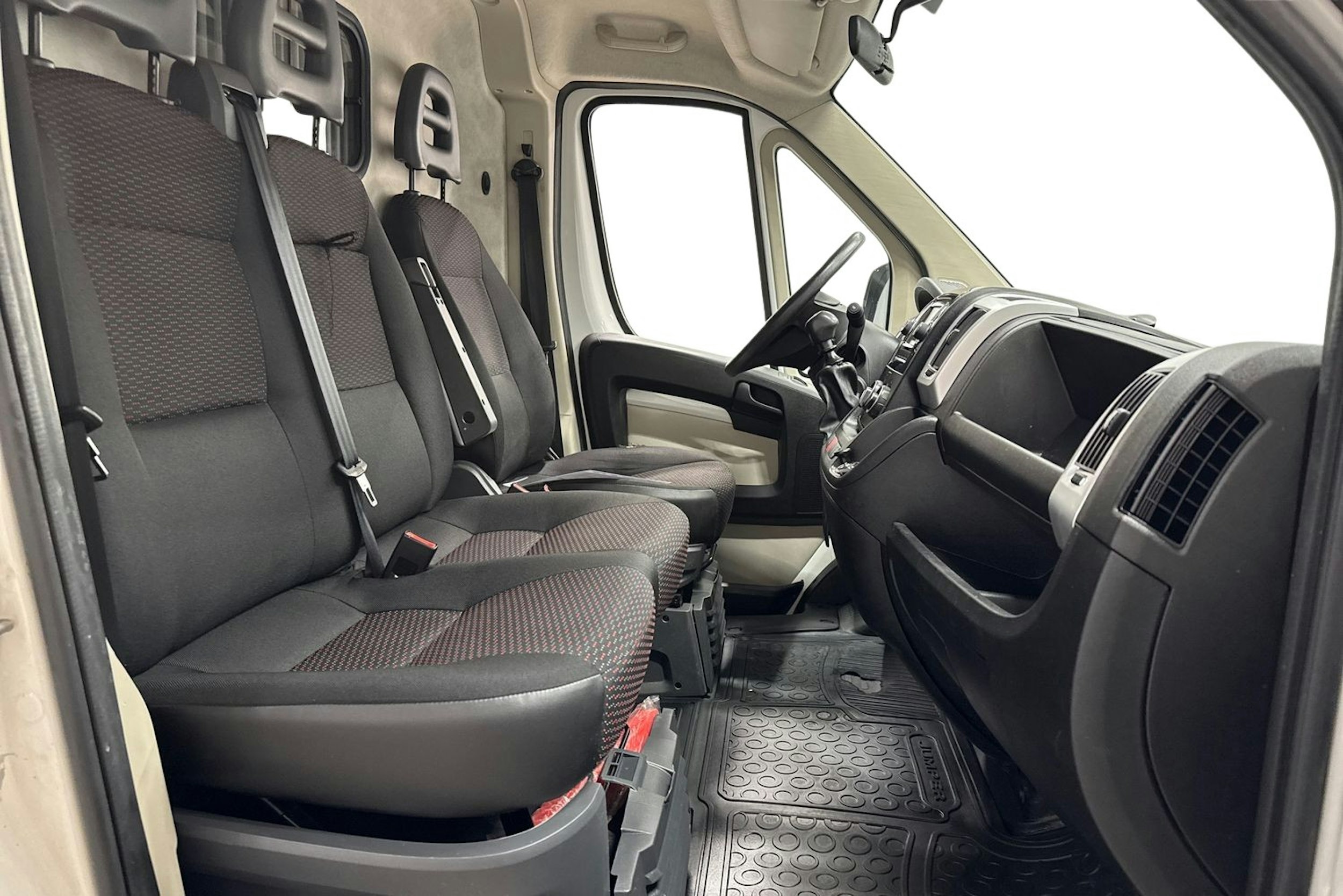 valkoinen Citroën Jumper 2019 kuva 10.