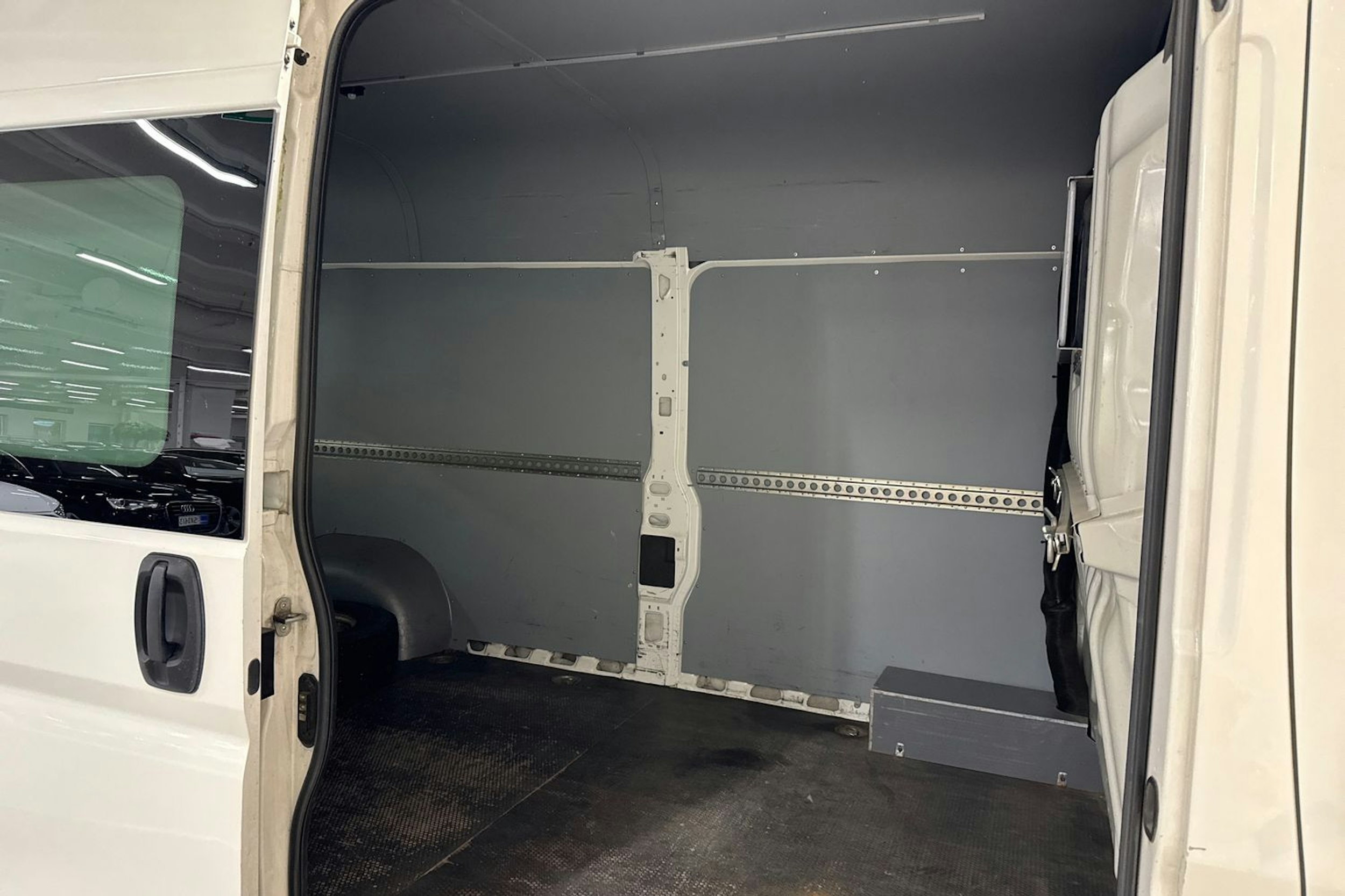 valkoinen Citroën Jumper 2019 kuva 13.