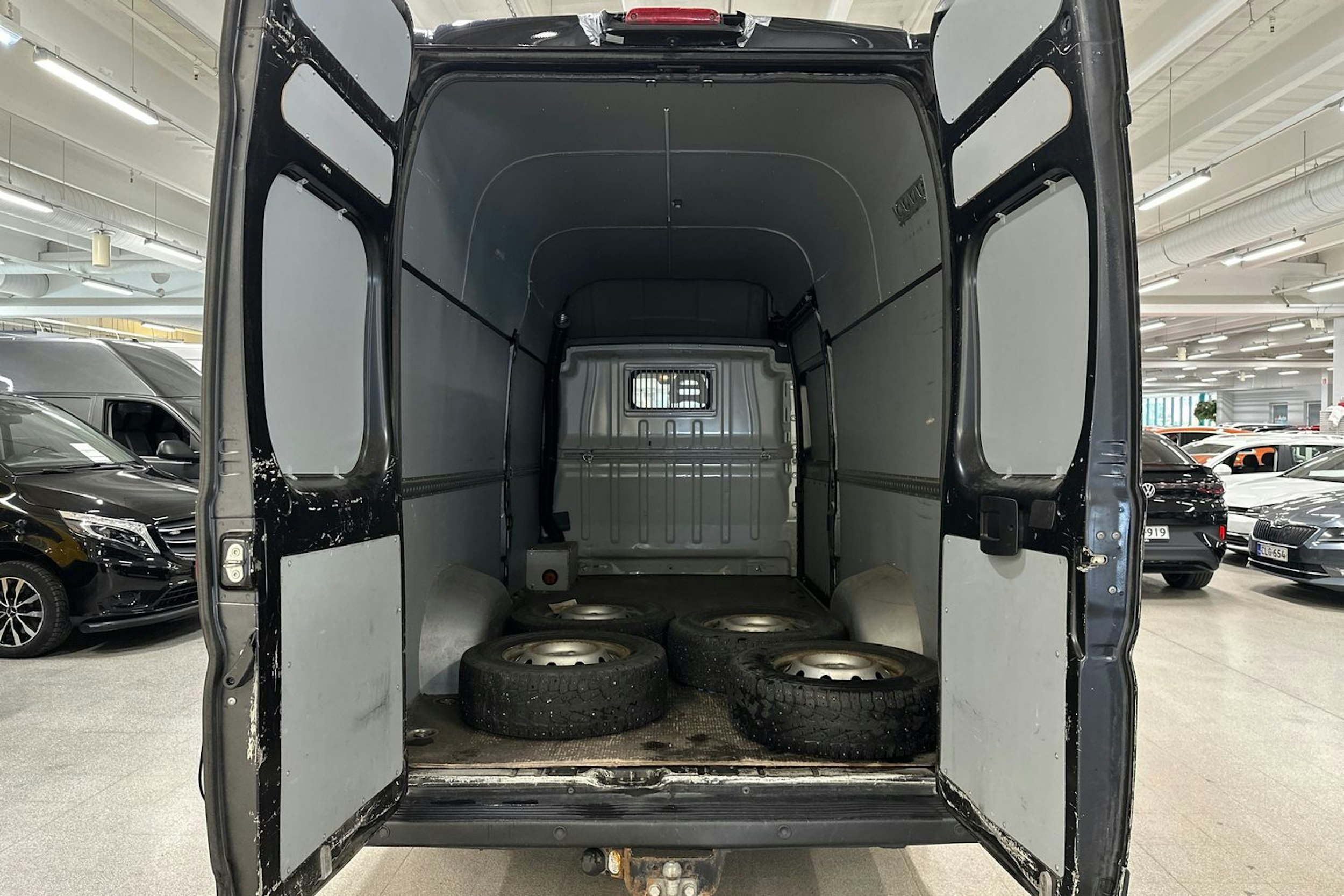 Harmaa Citroën Jumper 2019 kuva 14.