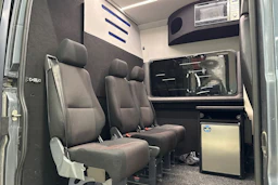 harmaa Citroën Jumper 2020 kuva 4.