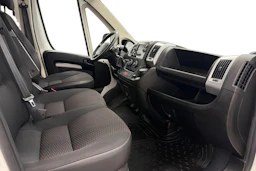 valkoinen Citroën Jumper 2021 kuva 8.