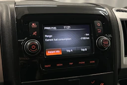 valkoinen Citroën Jumper 2021 kuva 17.