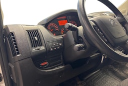 valkoinen Citroën Jumper 2022 kuva 9.