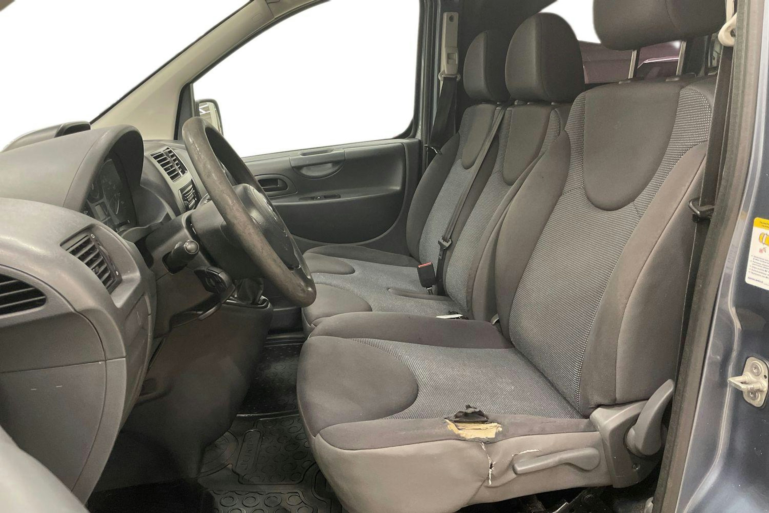 harmaa Citroën Jumpy 2016 kuva 9.