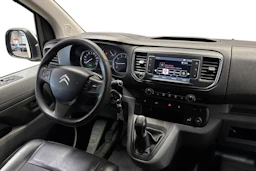 valkoinen Citroën Jumpy 2016 kuva 7.