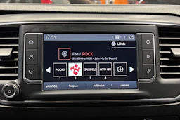 valkoinen Citroën Jumpy 2016 kuva 14.