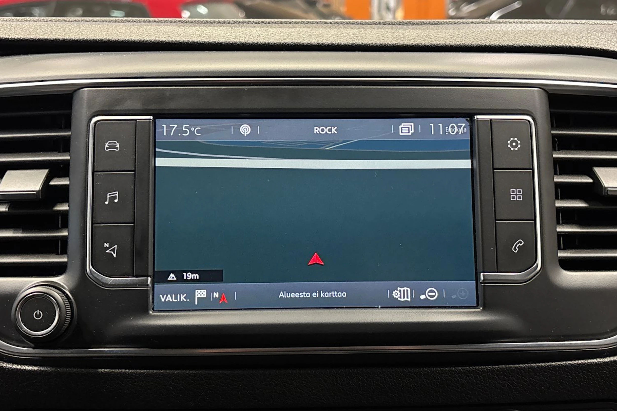 valkoinen Citroën Jumpy 2016 kuva 18.