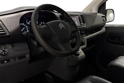 valkoinen Citroën Jumpy 2018 kuva 8.