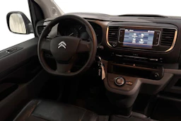 valkoinen Citroën Jumpy 2018 kuva 9.