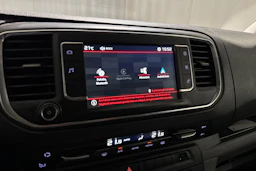 valkoinen Citroën Jumpy 2018 kuva 21.