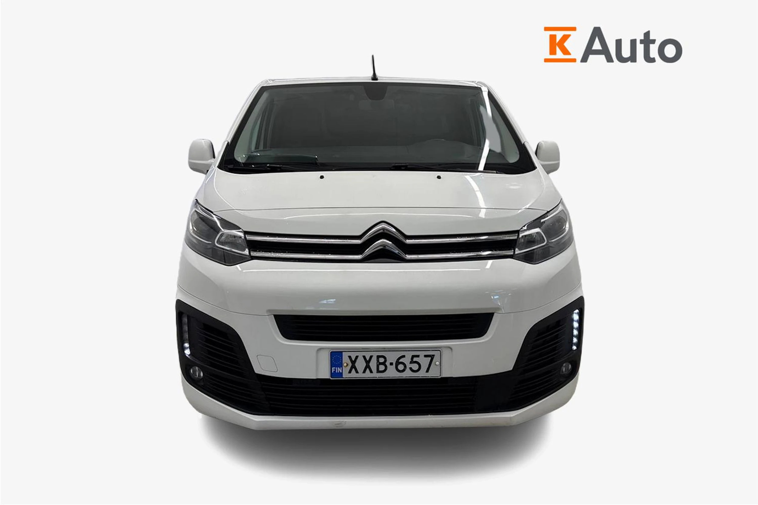 valkoinen Citroën Jumpy 2019 kuva 5.